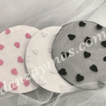Redecilla moño con corazones.