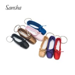 Llavero con zapatillas de ballet.