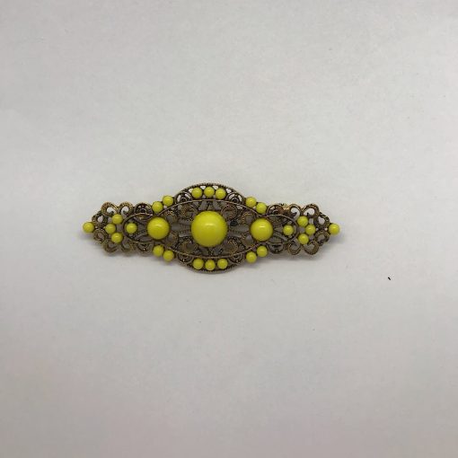 Broche para flamenca con medias perlas de colores variados fabricado en oro viejo