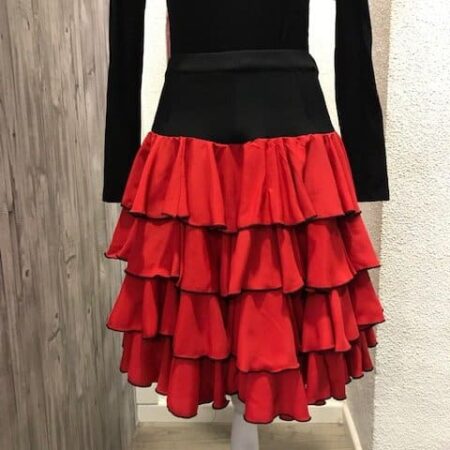Falda bolera conservatorio de Murcia con cuatro volantes rojos