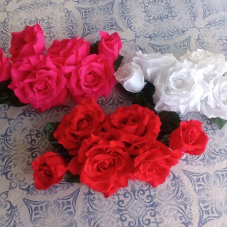 Ramillete de rosas para flamenca