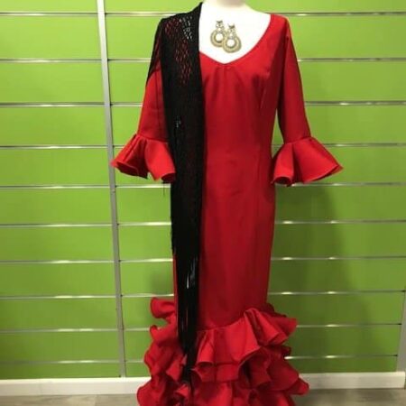 Traje de gitana rojo de la talla 48, un clásico en color pero con una tela caida y movida que realzará tu figura