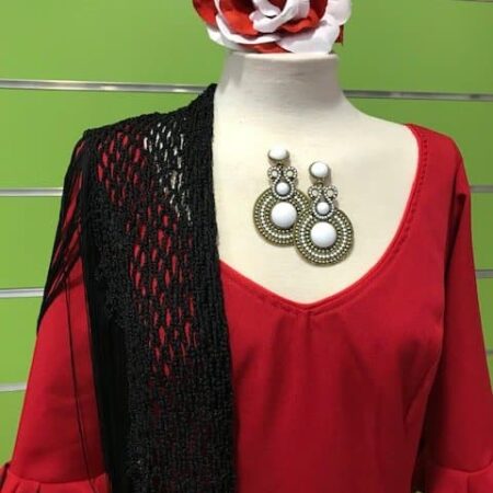 Traje de gitana rojo de la talla 48, un clásico en color pero con una tela caida y movida que realzará tu figura