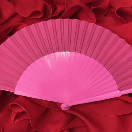 Abanico flamenco de madera grande y tela con dimensiones mas grandes de lo habitual con 27cm pintado a dos caras para cualquier evento.
