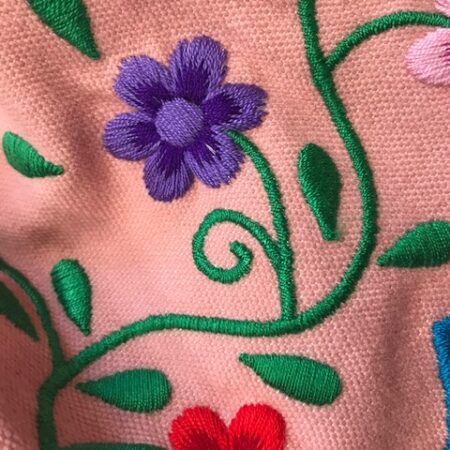 Refajo bordado bebe rosa con flores de colores