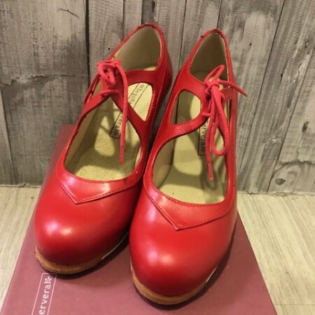 Zapatos Begoña Cervera Rojos