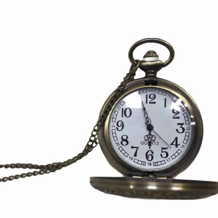 Reloj colgante con tapa