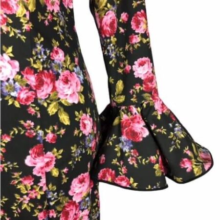 Traje de flamenca negro con flores