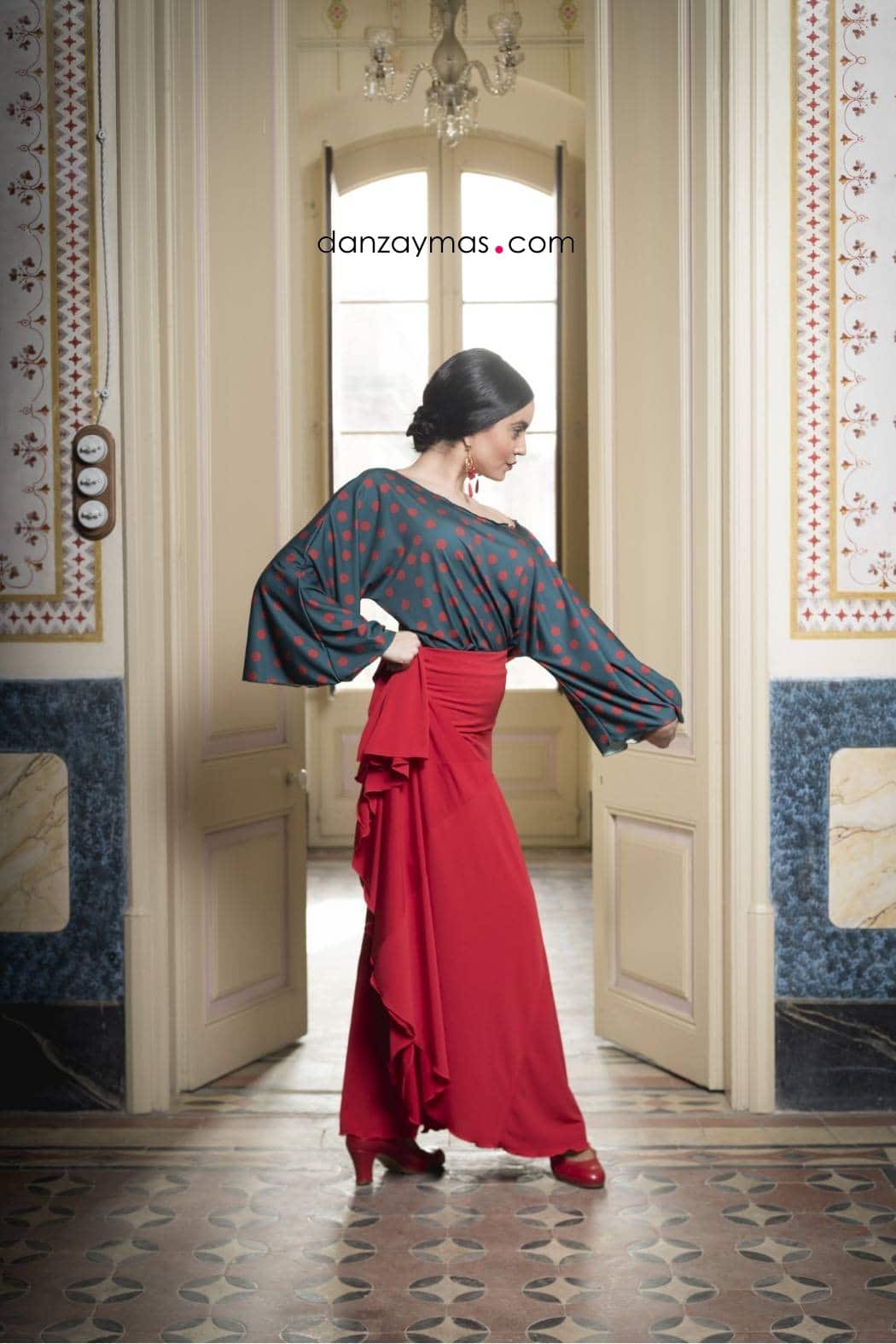 Falda flamenca con fajín 3957
