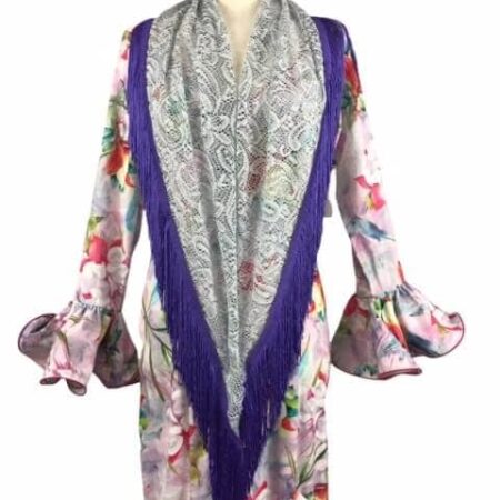 Mantoncillo flamenco fleco morado