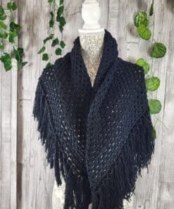 Toquilla de hilo lana negra