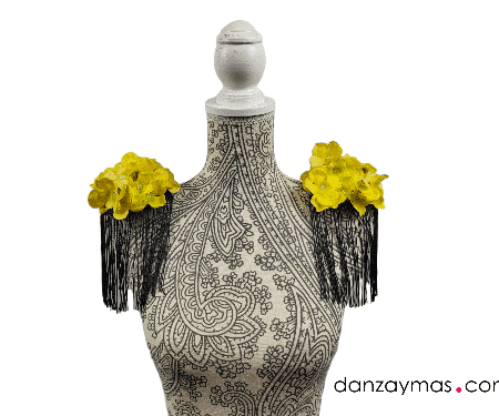 Hombreras flamencas con fleco negro