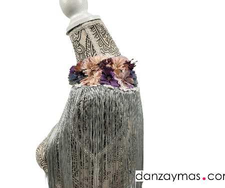 Hombreras con margaritas lilas