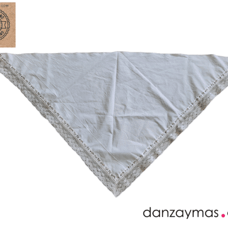 https://danzaymas.com/trajes-regionales/huertana/refajos-bordados/