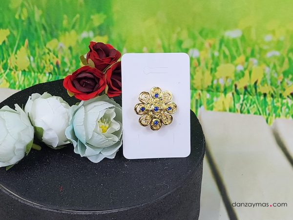 Broche dorado forma de flor