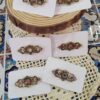 Broche traje regional dorado