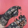 Guantes de Manola de blonda negros