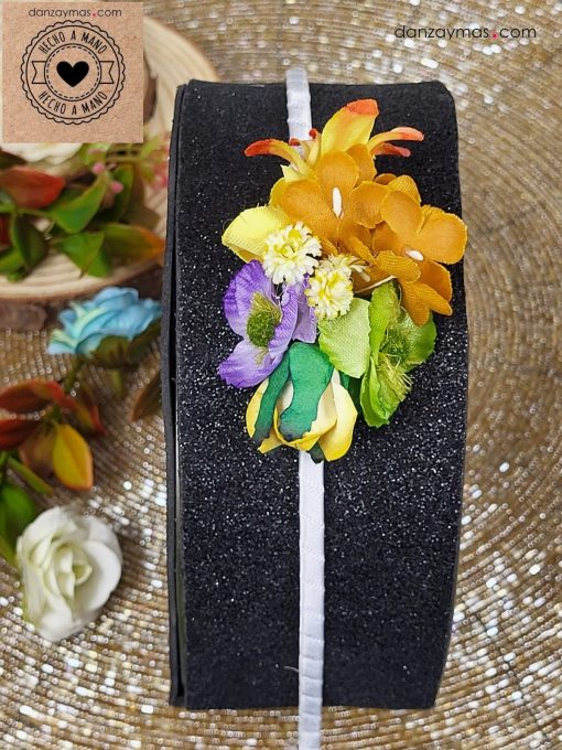 Diadema traje regional flores