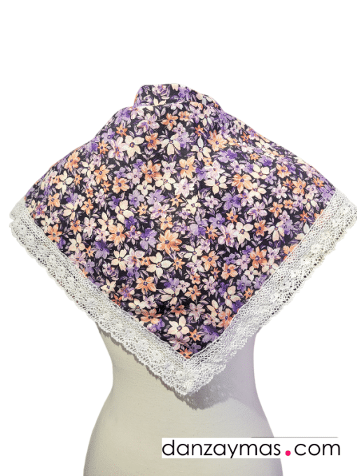Pañoleta huertana adulta con flores