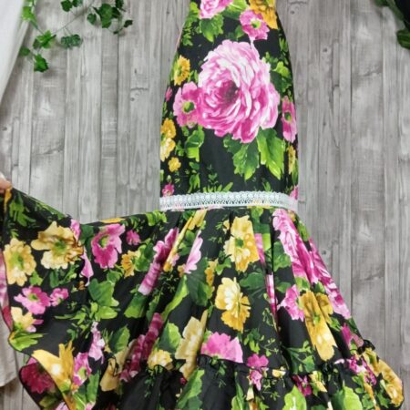 Falda canastera con flores