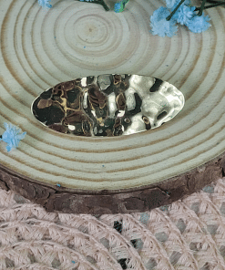 Broche dorado pequeño