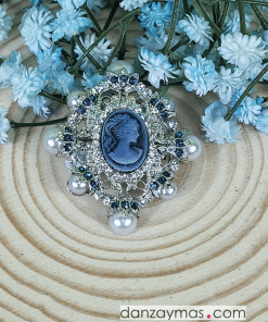 Broche camafeo