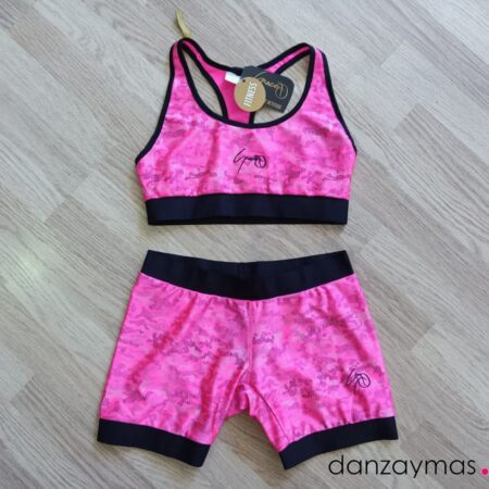 Conjunto top y short fucsia