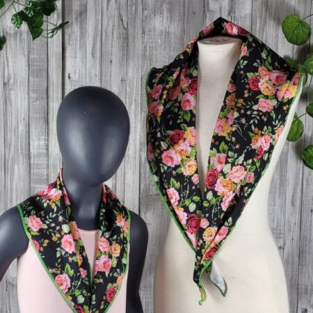 Mantoncillos de flores sin flecos