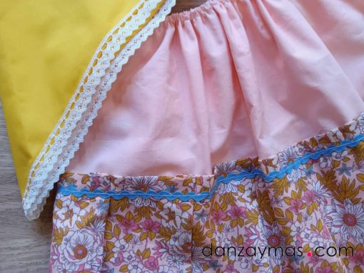 Zagalejo con pañoleta para niña