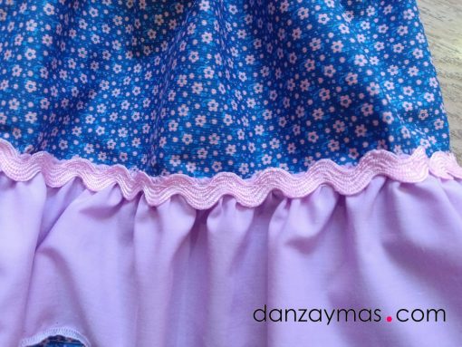 Zagalejo bebe azul con flores