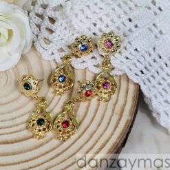 Pendientes para el traje regional