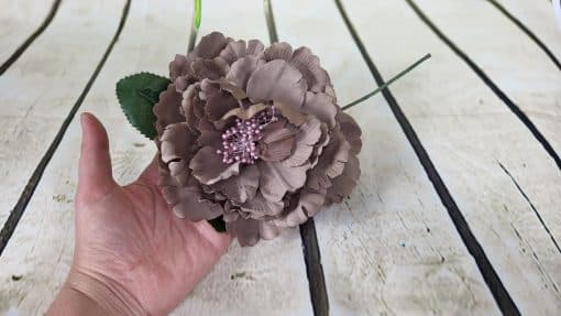 Flores de flamenca para el pelo con pistilo