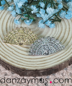 Broche con Virgen 