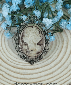 Broche con camafeo básico