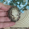 Broche con camafeo básico