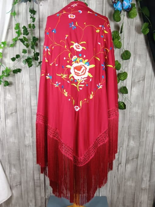 Mantón bordado rojo 2132