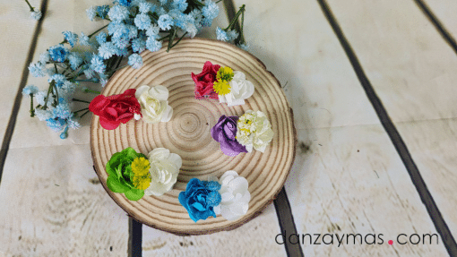 Pinza con flores para el pelo