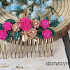Peinecillo flamenco con flores combinadas