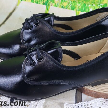 Zapatos regionales cordones