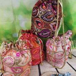 Bolso bombonera bordado