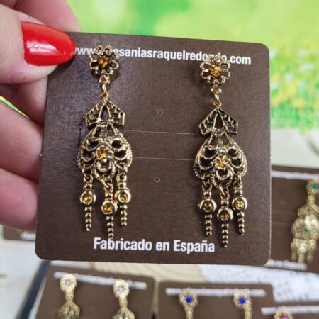 Pendientes para el traje regional