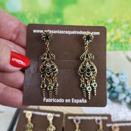 Pendientes para el traje regional