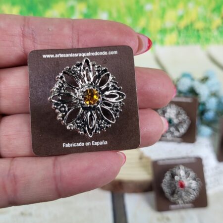 Broche huertano en plata oxidada