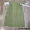 Delantal verde traje regional