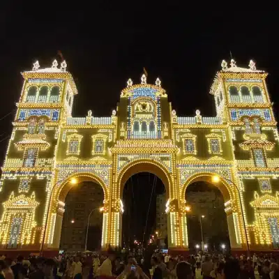 Complementos de flamenca para la Feria de Abril 2026: guía completa, programa y tendencias
