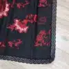 Delantal Huertana Bordado Negro y Rojo 2646 6 Delantal huertana bordado negro con flores rojas y encaje tradicional murciano danzaymas2