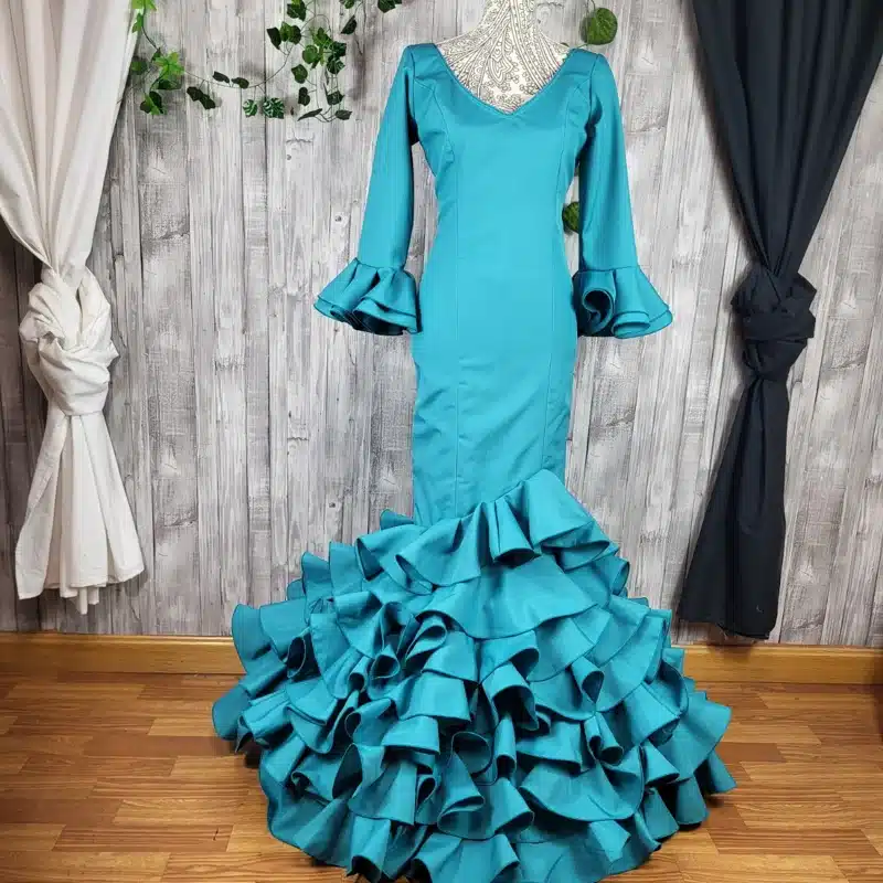 Traje de flamenca 1736 3 Traje de flamenca azul petróleo para mujer con volantes