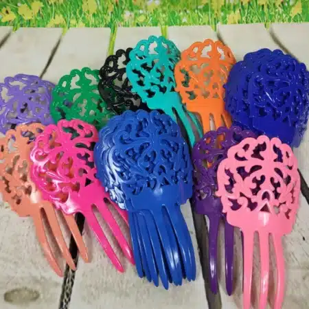 Peineta flamenca pequeña de plástico resistente para niña y adulta.
