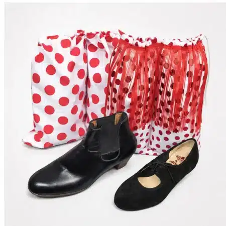 Bolsa para zapatos flamencos con flecos rojos