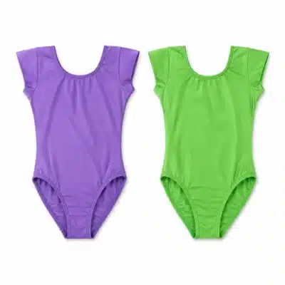 Maillot ballet ranglán de licra manga corta disponible en varios colores